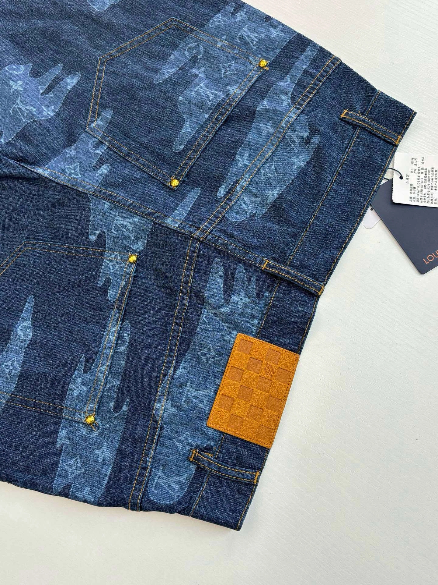 wg.luxury-- 8V Nigo oversize item:E-F363I0603